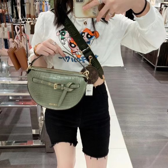 Emilia Half Moon crossbody Bag Leather Army Green - Picture 7 of 7